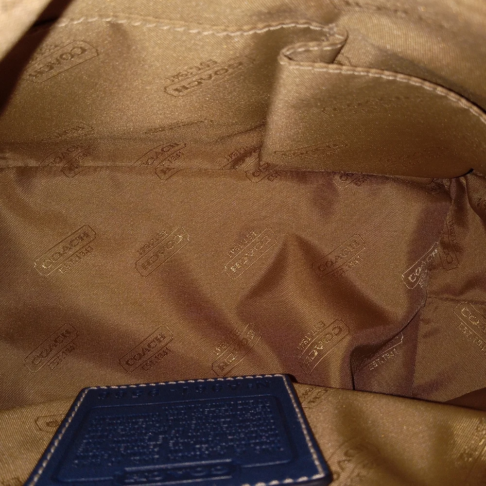 Coach Shoulder Crossbody Bag Adjustable Strap Navy & White Leather Excellent - Picture 8 of 12